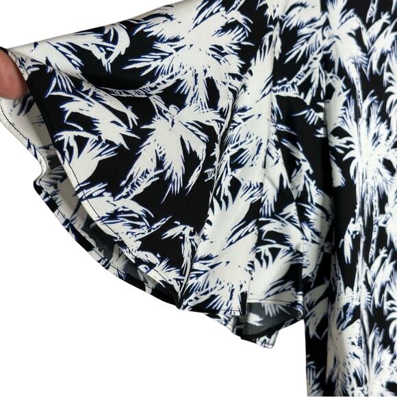 Diane Von Furstenberg Arlene Top - BLACK & WHITE - Picture 2 of 9